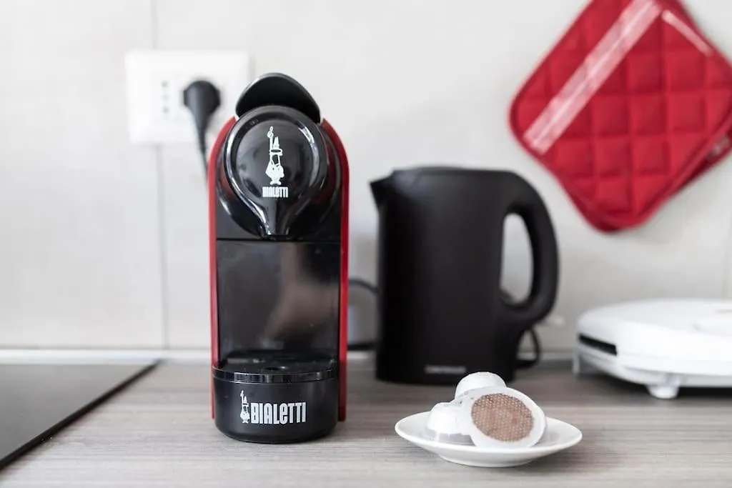 Apartamento 300 M From Metro M3-Netflix-Wi-Fi Milán