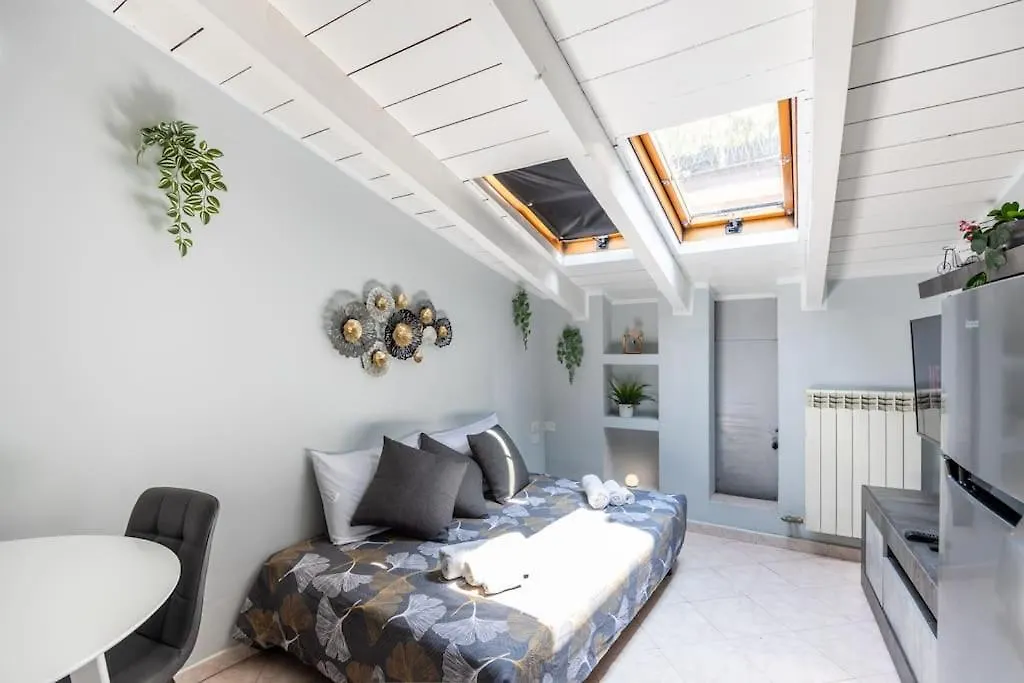 Apartamento 300 M From Metro M3-Netflix-Wi-Fi Milán