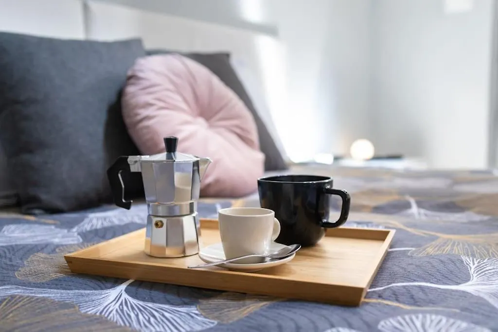 Apartamento 300 M From Metro M3-Netflix-Wi-Fi Milán