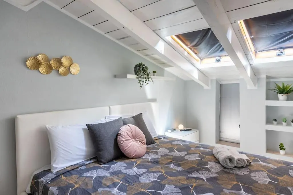 Apartamento 300 M From Metro M3-Netflix-Wi-Fi Milán 0*,